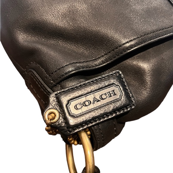 SOLD Vintage Coach Bag - Picture 4 of 7